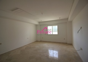 Location,Villa 1090 m² JBEL KBIR,Tanger,Ref: LG504 4 Bedrooms Bedrooms,4 BathroomsBathrooms,Villa,JBEL KBIR,1709