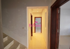 Location,Villa 220 m² MOJAHIDIN,Tanger,Ref: LG638 4 Bedrooms Bedrooms,5 BathroomsBathrooms,Villa,MOJAHIDIN,2034