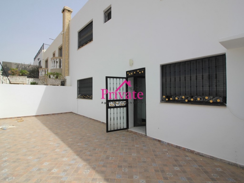 Location,Villa 300 m² GHANDOURI,Tanger,Ref: LZ644 5 Bedrooms Bedrooms,3 BathroomsBathrooms,Villa,GHANDOURI,2049