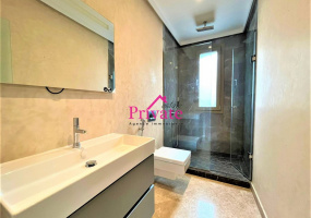 Location,Appartement 180 m² DU GOLF,Tanger,Ref: LZ685 4 Bedrooms Bedrooms,3 BathroomsBathrooms,Appartement,DU GOLF,2120