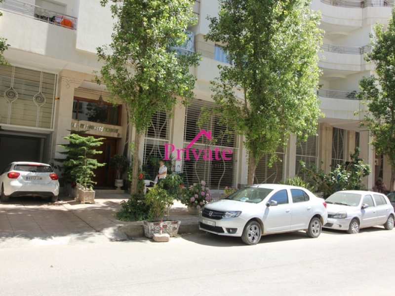 Location,Local commercial mÂ² PLACE MOZART ,Tanger,Ref: LZ414 ,Local commercial,PLACE MOZART ,1521