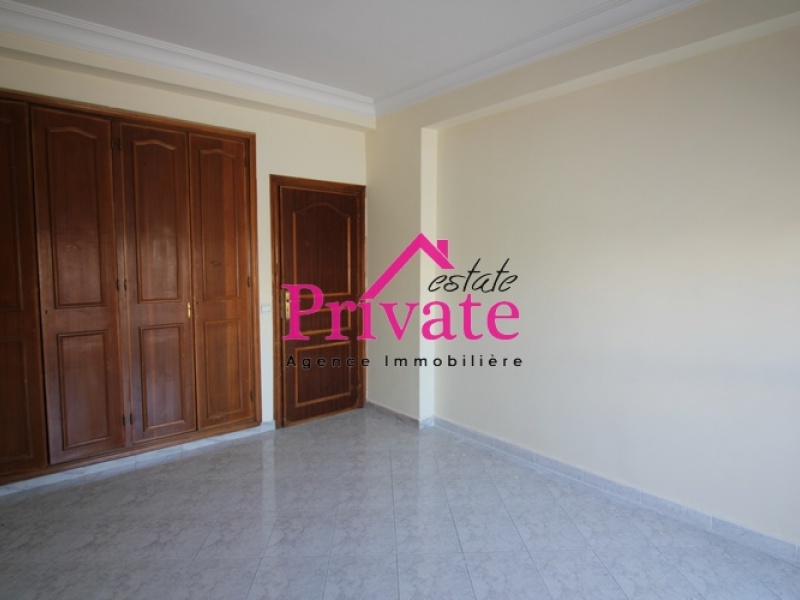 Location,Appartement 140 m² PLACE MOZART ,Tanger,Ref: LA442 3 Bedrooms Bedrooms,2 BathroomsBathrooms,Appartement,PLACE MOZART ,1586